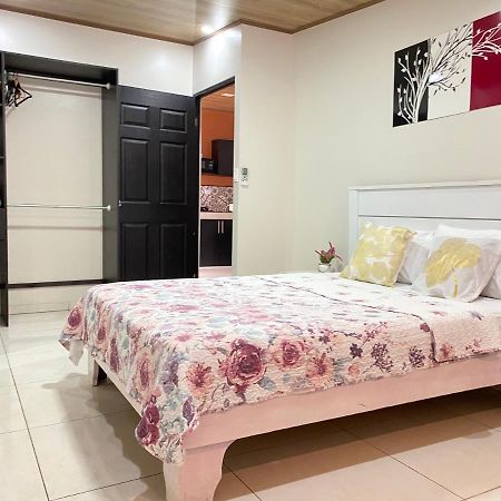 Oxalis Aeropuerto Apartment Alajuela Bagian luar foto