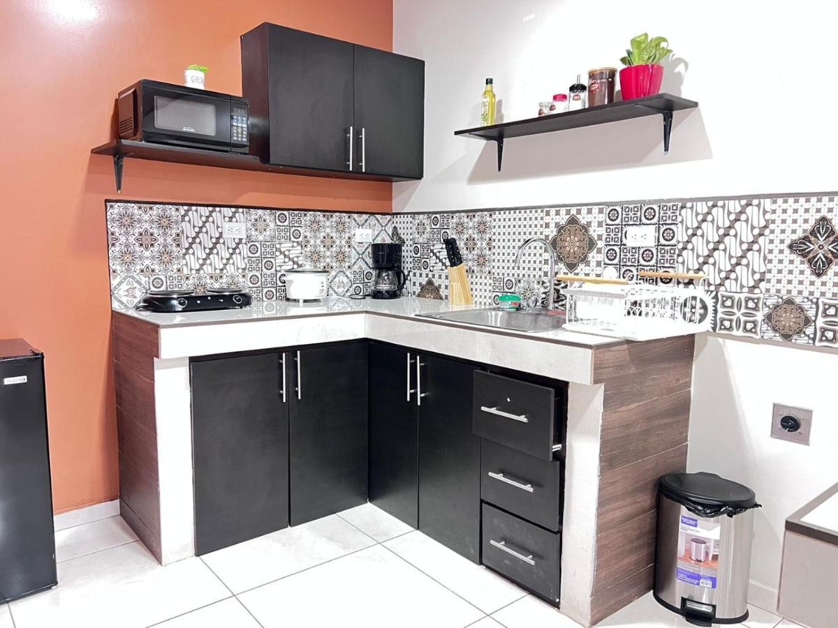 Oxalis Aeropuerto Apartment Alajuela Bagian luar foto